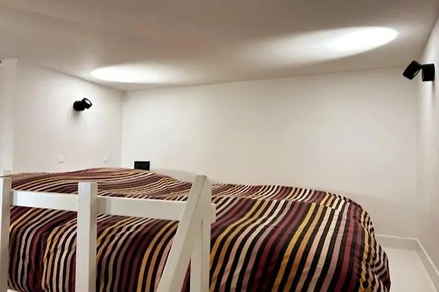 Cosy Renovated Republique Climatisation Apartment *